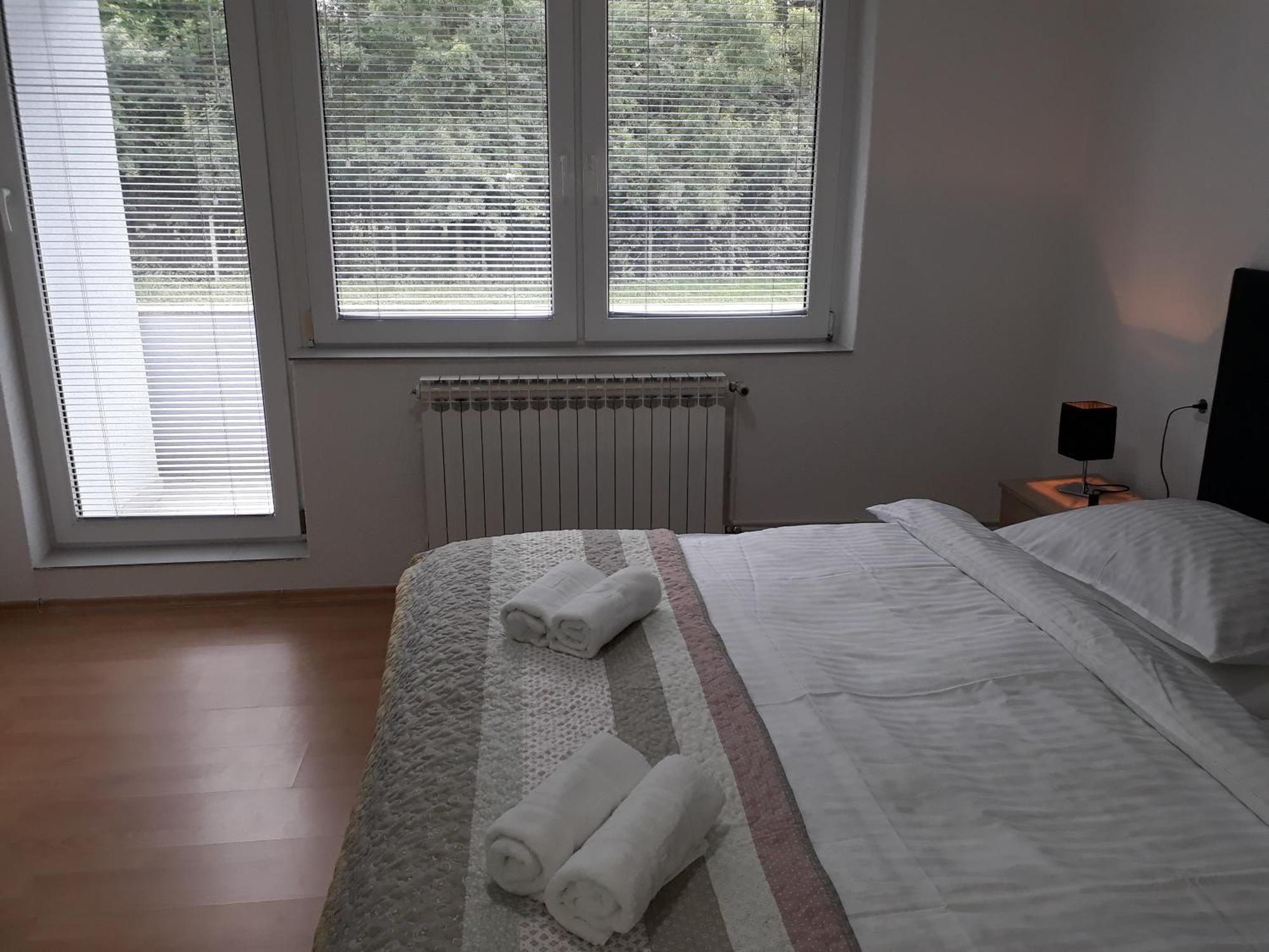 Dubrave Gornje Private Home Rifat מראה חיצוני תמונה